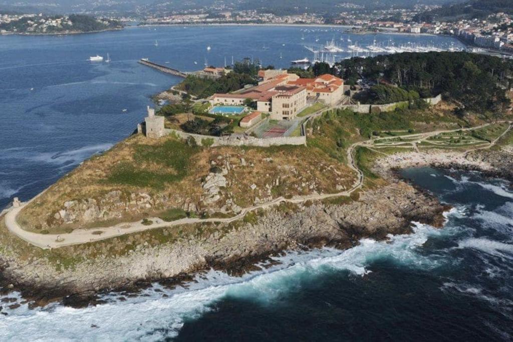 Casa De Lois A Un Paso De Vigo, Baiona, Playa America Y Portugal Gondomar Kültér fotó